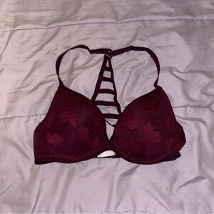 Pink Victoria’s Secret lightly lined bra